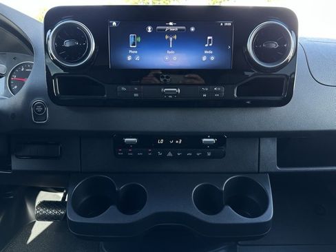 New 2025 Mercedes-Benz Sprinter 2500 image 15