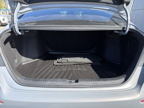 Used 2023 Honda Accord Sport image 17