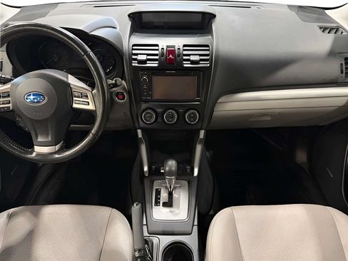 Used 2014 Subaru Forester 2.5i Touring AWD/4WD image 32