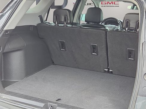 Certified 2020 GMC Terrain SLT FWD image 18