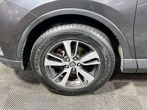 Used 2016 Toyota RAV4 XLE AWD/4WD image 28