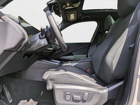 Used 2025 BMW X3 xDrive30i w/ Premium Package image 4