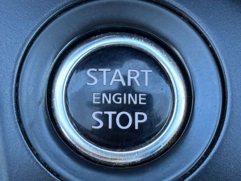Used 2024 Nissan Sentra S FWD image 32