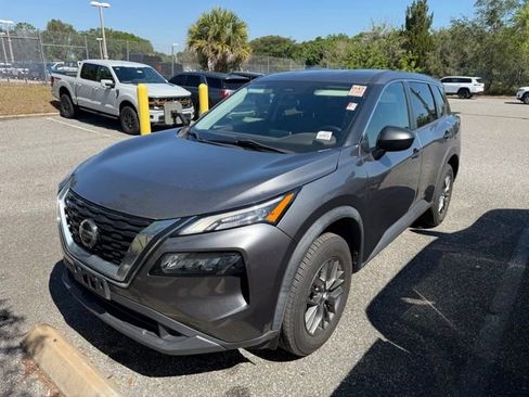 Used 2021 Nissan Rogue S FWD image 6