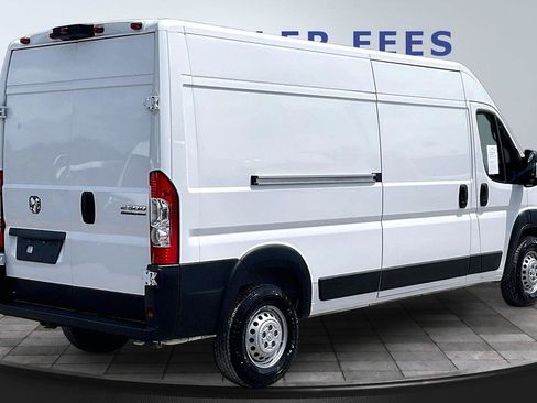 Used 2025 RAM ProMaster 2500 w/ Convenience Group FWD image 6