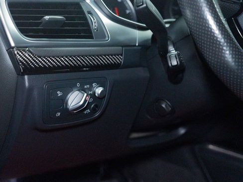 Used 2016 Audi RS 7 Prestige w/ Carbon-Optic Package image 21