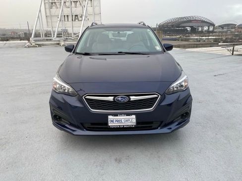 Used 2019 Subaru Impreza 2.0i Premium image 3