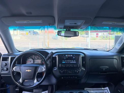 Used 2016 Chevrolet Silverado 1500 LT w/ LT Convenience Package image 18