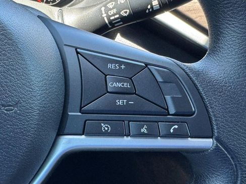 Used 2024 Nissan Altima 2.5 SV AWD/4WD image 19
