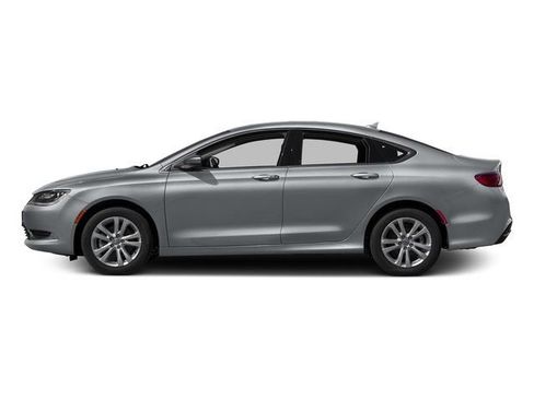 Used 2016 Chrysler 200 Limited FWD image 3
