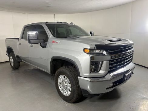 Certified 2022 Chevrolet Silverado 2500 LTZ w/ Z71 Off-Road Package AWD/4WD image 2