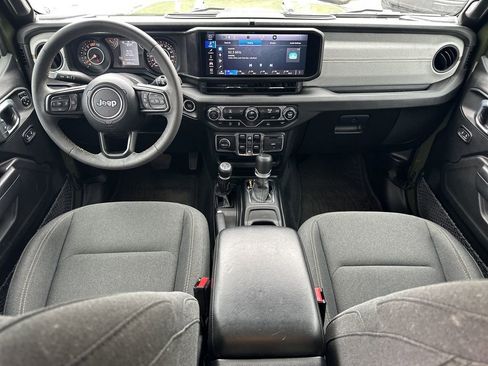 Used 2024 Jeep Wrangler Unlimited Sport AWD/4WD image 23