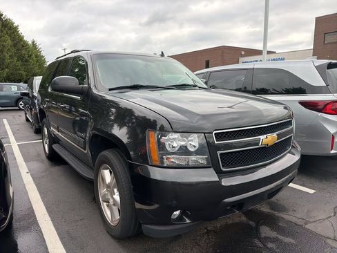 Used 2013 Chevrolet Tahoe LT AWD/4WD image 4