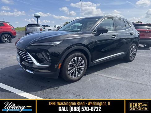 Used 2025 Buick Envision Preferred AWD/4WD image 1