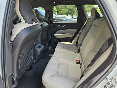 New 2026 Volvo XC60 B5 Core w/ Protection Package image 18