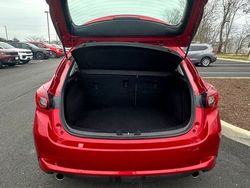 Used 2017 MAZDA MAZDA3 Grand Touring image 14