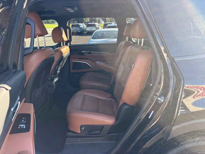 Certified 2024 Kia Telluride SX Prestige X-Line AWD/4WD image 10