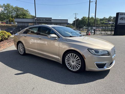 Used 2017 Lincoln MKZ Reserve AWD/4WD image 7