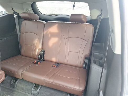 Used 2019 Buick Enclave Avenir w/ Avenir Technology Package image 16