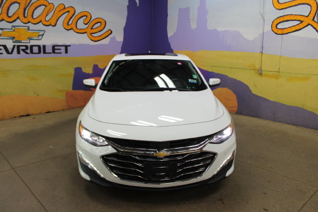 Used 2022 Chevrolet Malibu Premier FWD image 3