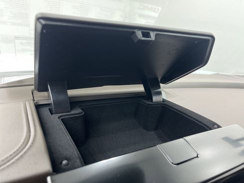 New 2026 GMC Yukon Elevation w/ Elevation Premium Package image 18