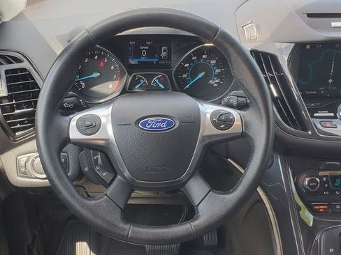 Used 2016 Ford Escape Titanium w/ Canadian Touring Package AWD/4WD image 26