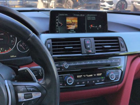Used 2017 BMW 430i Convertible RWD image 29
