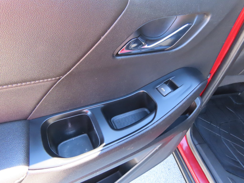 Used 2023 Chevrolet Traverse LT w/ LPO, Floor Liner Package AWD/4WD image 26