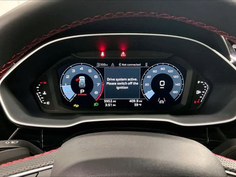 Certified 2025 Audi Q3 2.0T Premium Plus w/ Premium Plus Package image 23