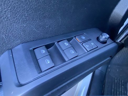 Used 2022 Toyota Tacoma image 17