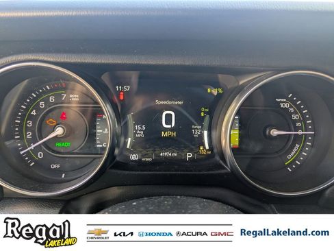 Used 2022 Jeep Wrangler Unlimited Sahara image 27