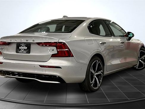 Certified 2024 Volvo S60 B5 Ultimate image 2