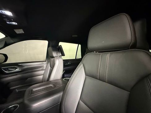 Used 2024 Chevrolet Tahoe RST w/ Luxury Package image 5