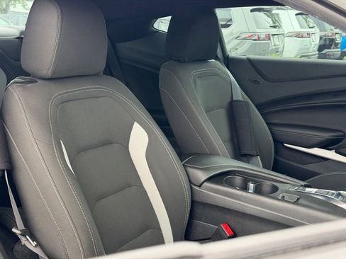 Used 2018 Chevrolet Camaro SS RWD image 58