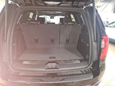 New 2026 GMC Yukon AT4 Ultimate image 28