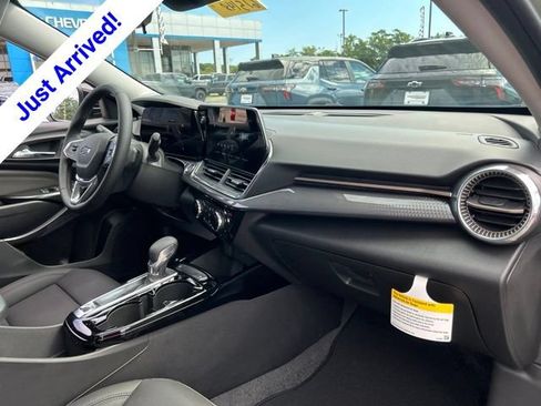 New 2026 Chevrolet Trax ACTIV FWD image 31