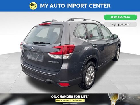 Used 2021 Subaru Forester image 5