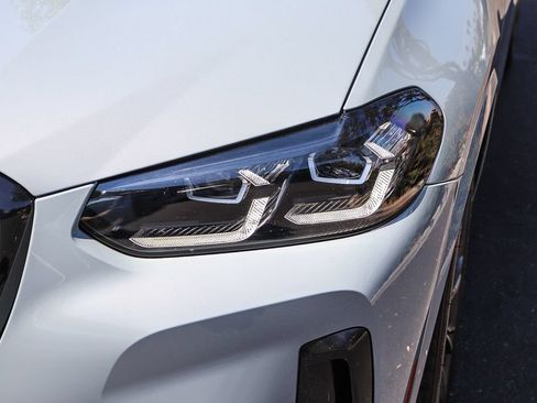 Certified 2024 BMW X3 sDrive30i w/ M Sport Package RWD image 10