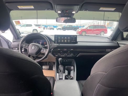 Used 2025 Honda Accord Sport image 20