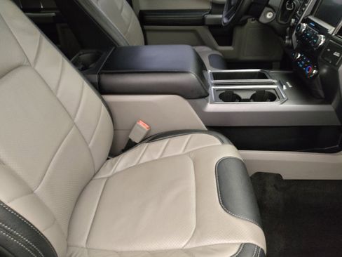 Used 2018 Ford F150 XLT w/ Equipment Group 302A Luxury RWD image 21