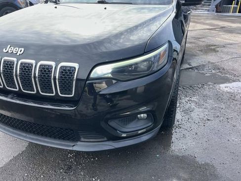 Used 2020 Jeep Cherokee Latitude Plus image 9