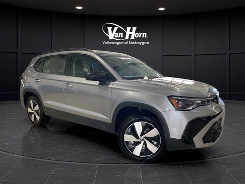 Used 2025 Volkswagen Taos S AWD/4WD image 1