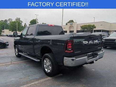 Certified 2026 RAM 2500 Big Horn AWD/4WD image 3