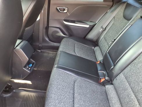 Certified 2025 Kia K4 EX FWD image 12