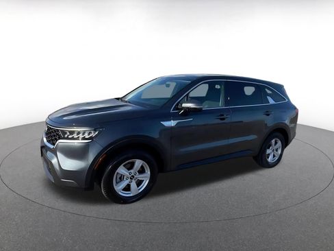 Used 2023 Kia Sorento LX FWD image 8