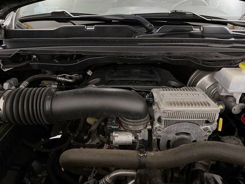Used 2022 RAM 1500 Big Horn AWD/4WD image 45