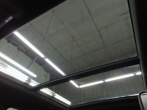 Used 2023 GMC Yukon Denali Ultimate image 30