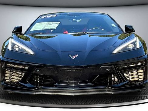 Used 2022 Chevrolet Corvette Stingray Preferred Conv w/ Z51 Performance Package RWD image 2