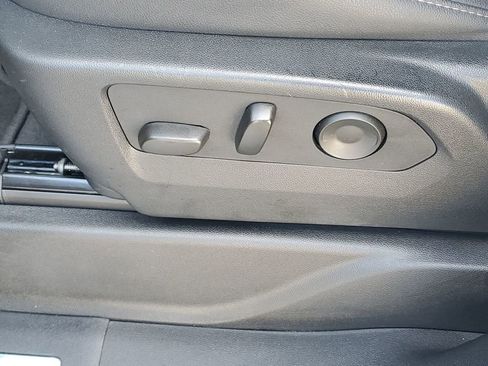 Used 2025 Chevrolet Tahoe Z71 image 29