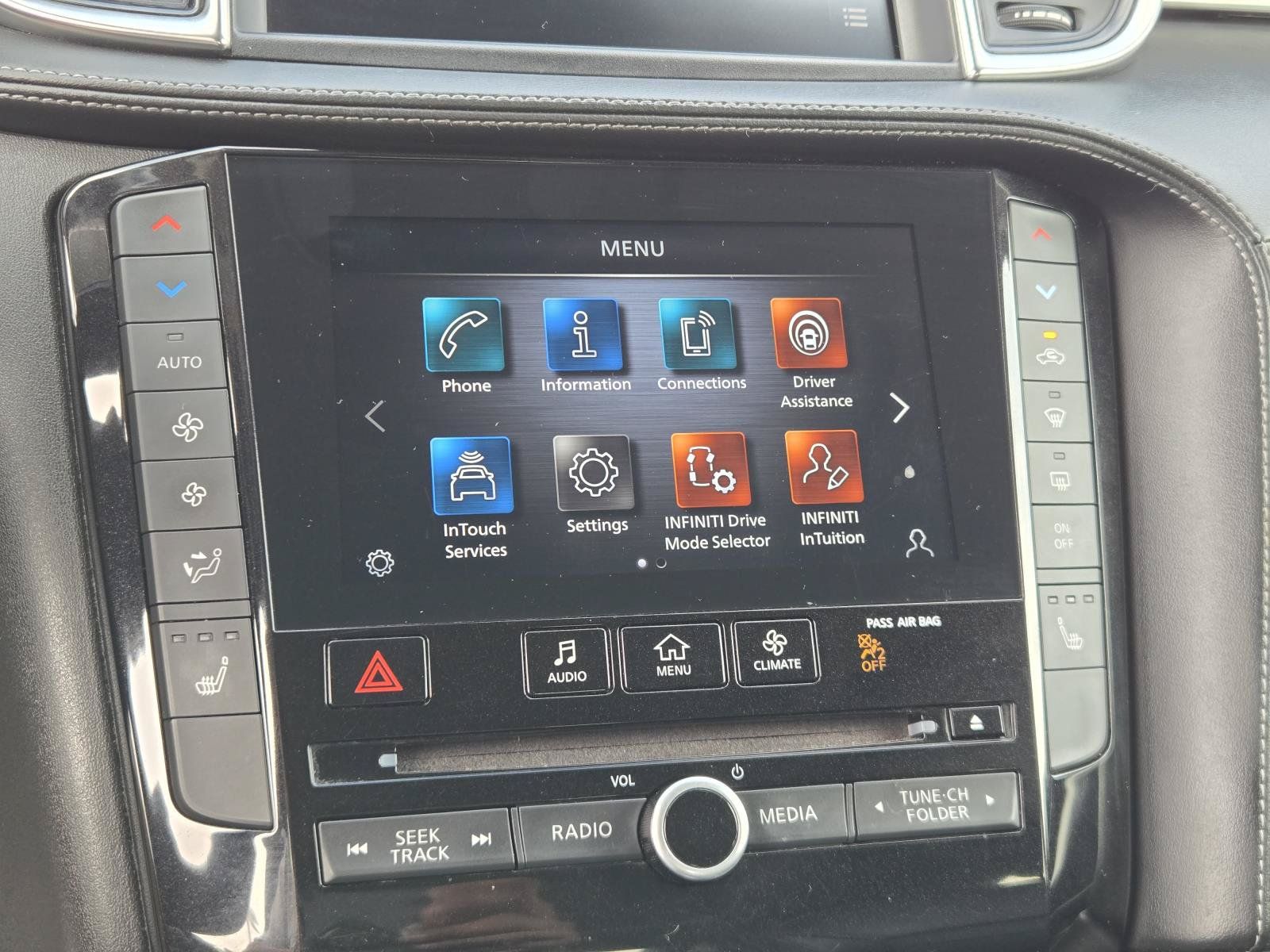 Used 2021 INFINITI QX50 Luxe FWD image 9